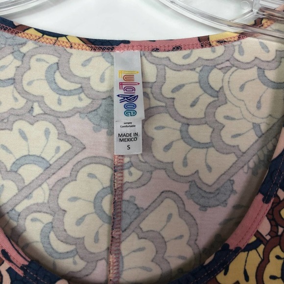 LuLaRoe Perfect T Womens Tunic T-Shirt Tee Floral Short Sleeve Pink Yellow Small - Picture 4 of 5